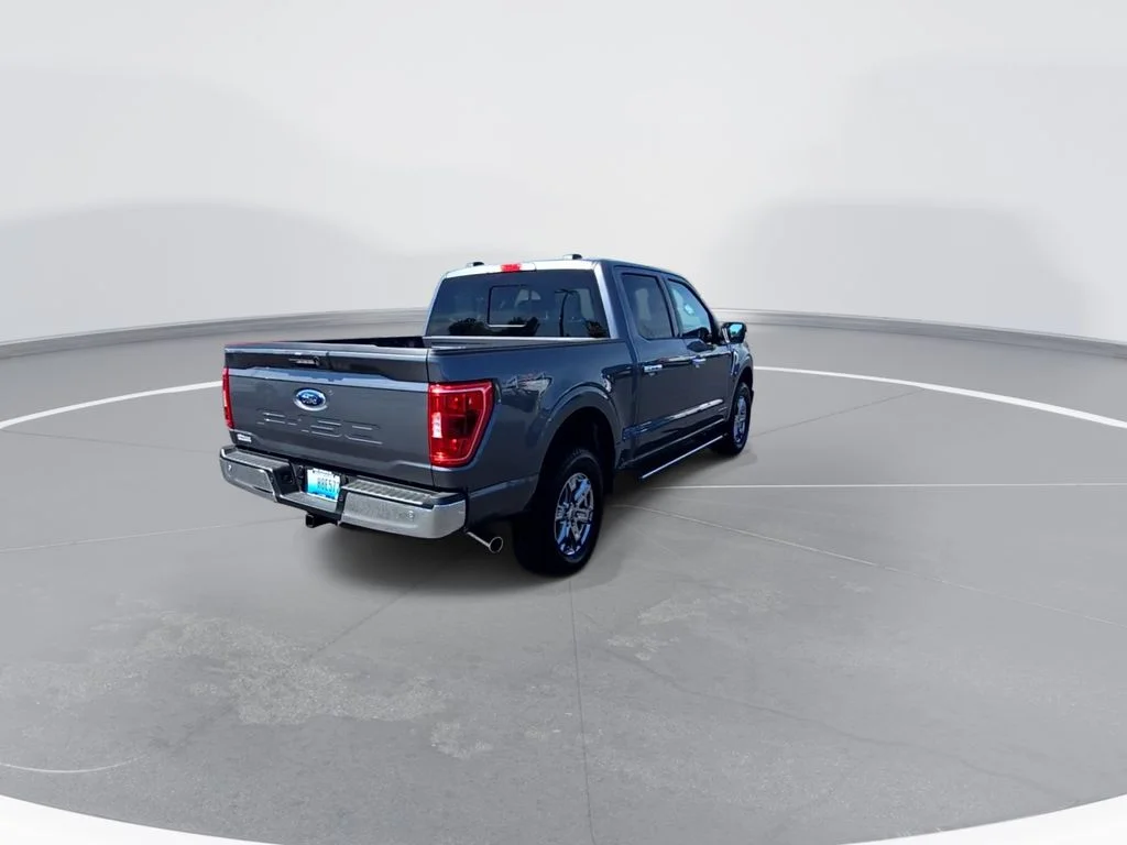 Used 2023 Gray Ford XLT image 8