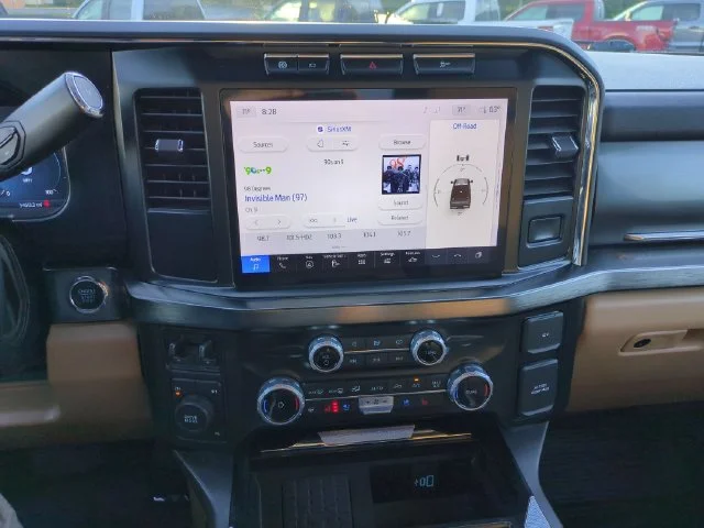 Used 2023 Gray Ford Lariat image 21