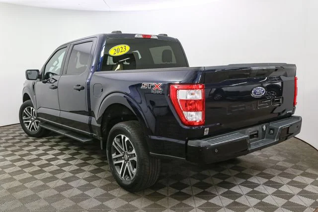 Used 2023 Blue Ford XL image 9