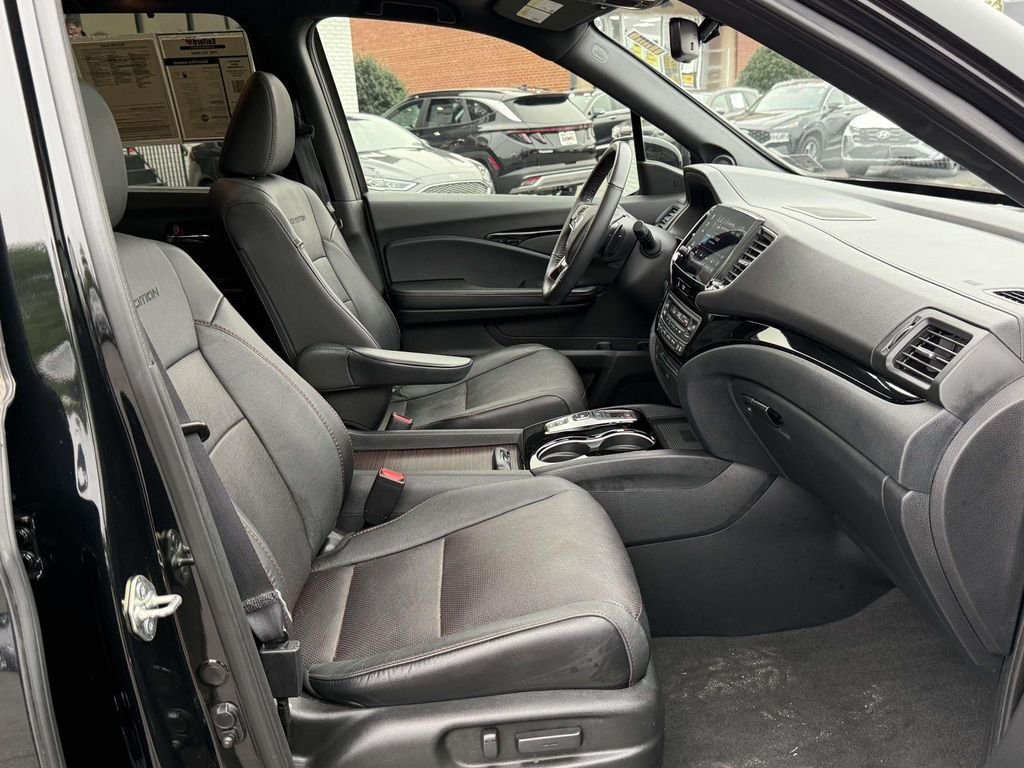 Used 2021 Black Honda Black Edition image 16