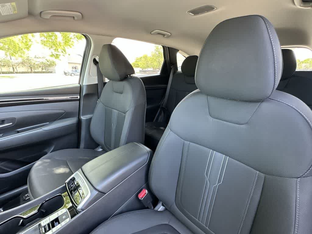 Used 2024 Shimmering Silver Hyundai SEL image 14