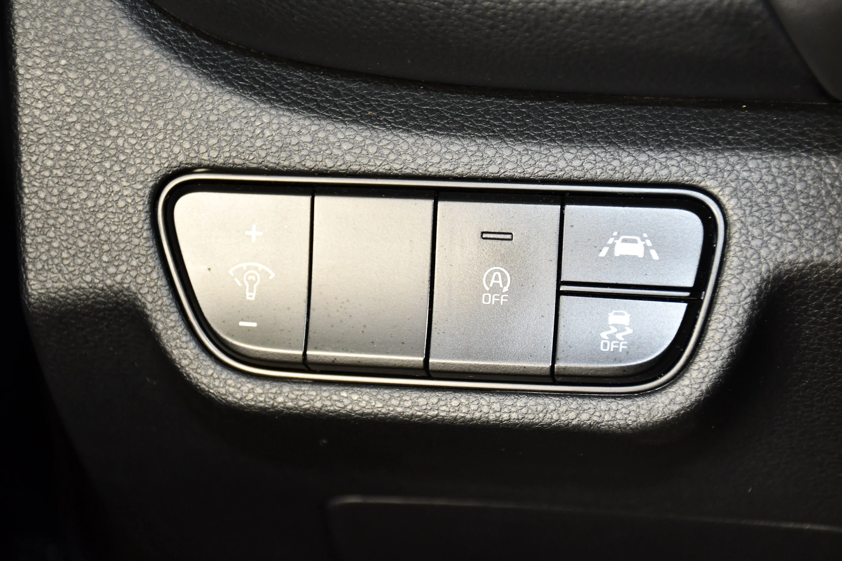 Used 2021 Gravity Gray Kia SX image 35