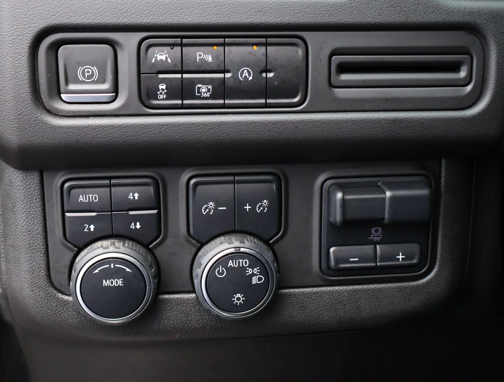 Used 2023 Black Chevrolet RST image 13