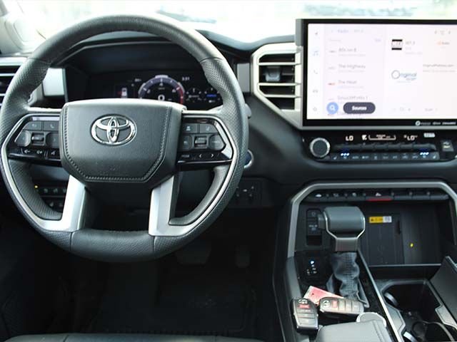 Used 2024 Wind Chill Pearl Toyota Limited image 11