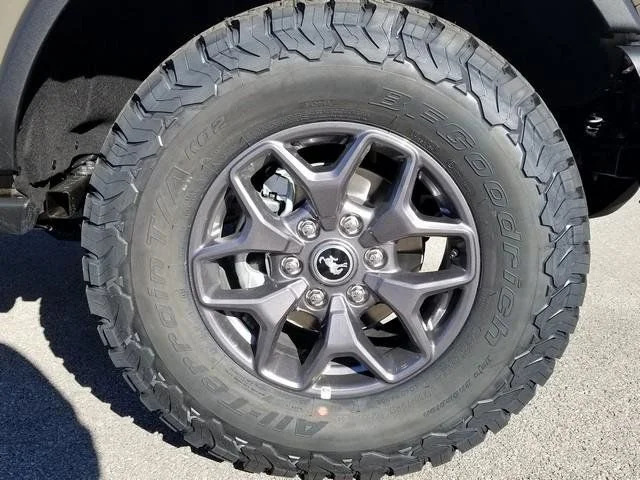 New 2025 Marsh Gray Ford Badlands® image 27