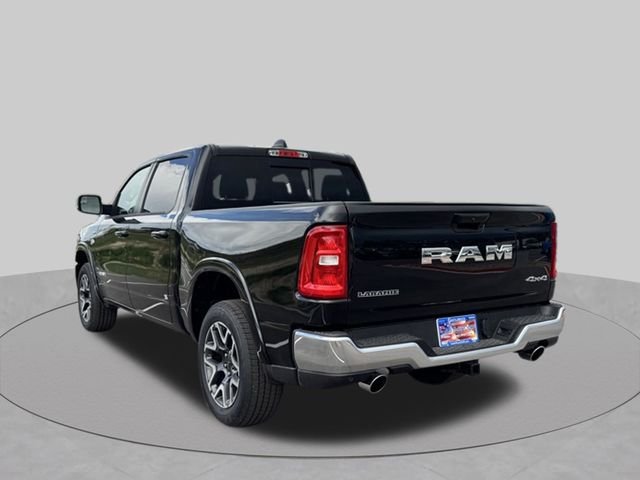 New 2026 Diamond Black Crystal Pearl-Coat Exterior Paint RAM Laramie image 4