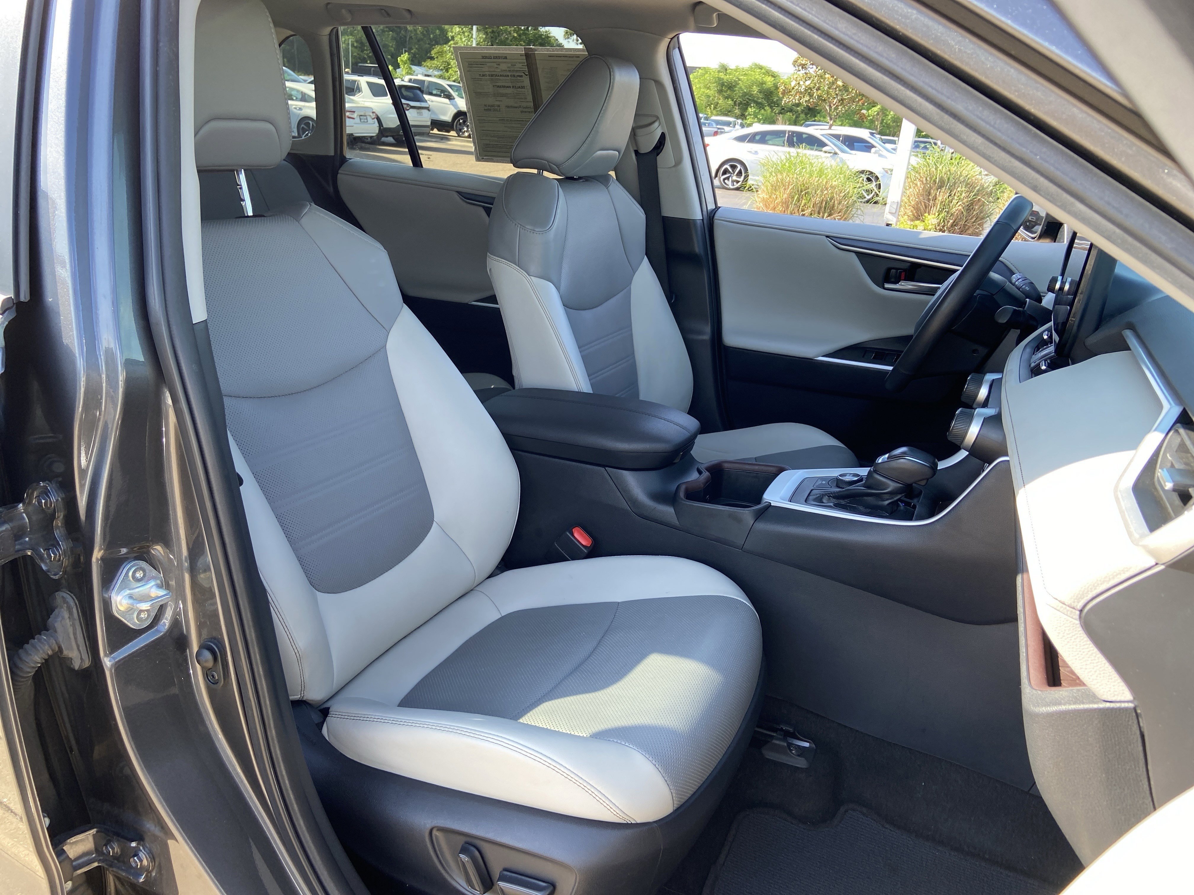 Used 2023 Magnetic Gray Metallic Toyota Hybrid Limited image 20