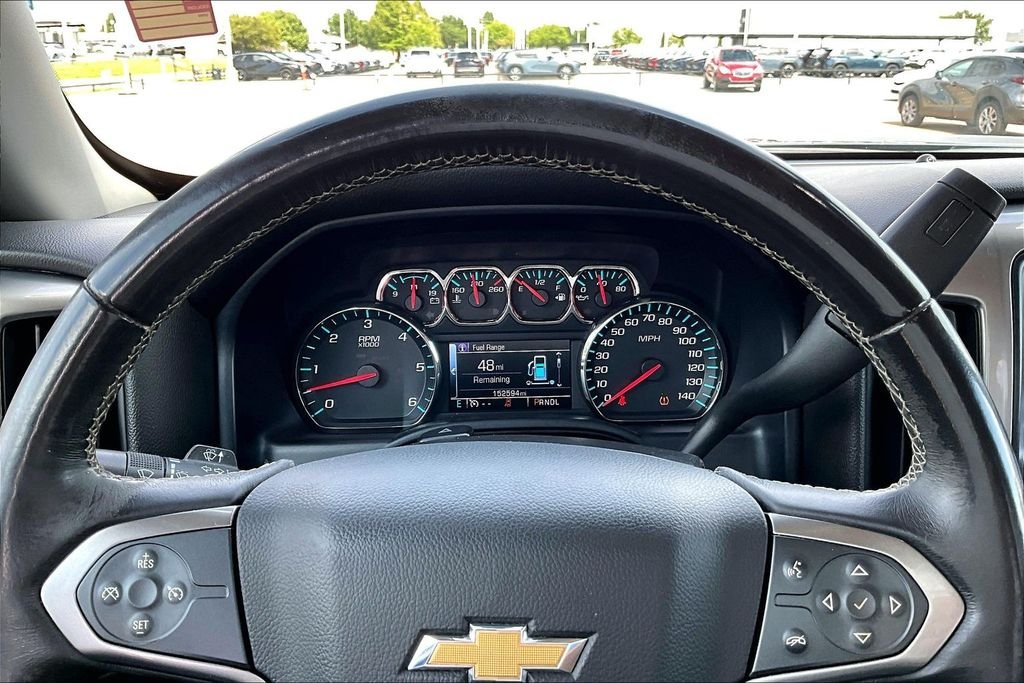 Used 2017 Gray Chevrolet LT image 22