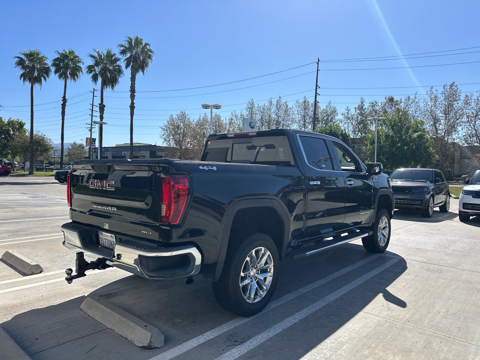Used 2019 Onyx Black GMC SLT image 3
