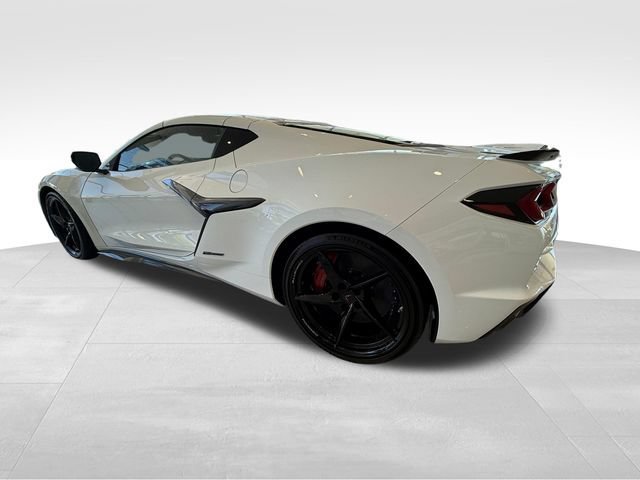 New 2026 Arctic White Chevrolet 3LZ image 3