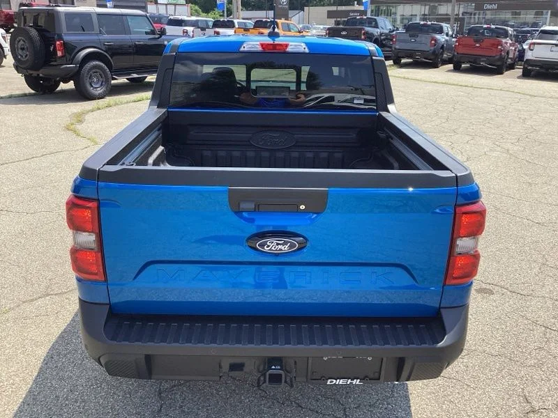 New 2026 Blue Ford Lariat image 7