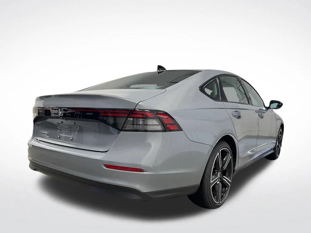 Certified Used 2026 Urban Gray Pearl Honda SE image 36