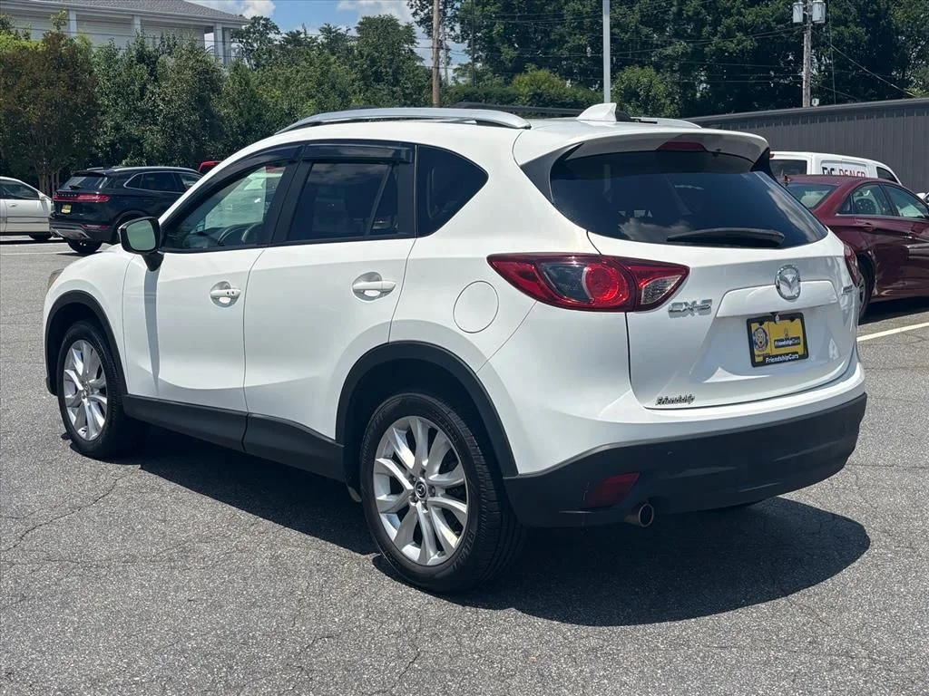 Used 2015 White Mazda Grand Touring image 24
