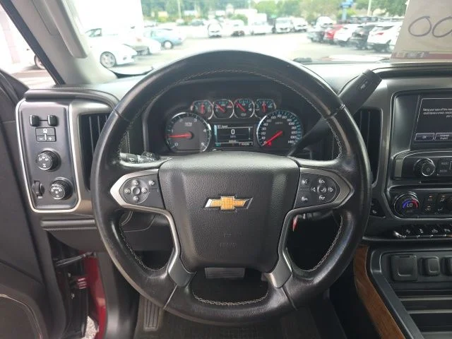 Used 2016 Red Chevrolet LTZ image 17