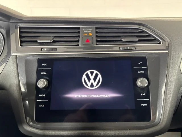 Used 2021 Red Volkswagen 2.0T SEL image 15