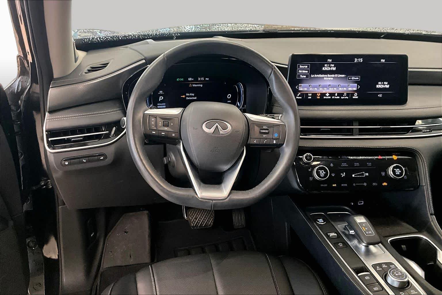 Used 2025 Mineral Black INFINITI LUXE image 15