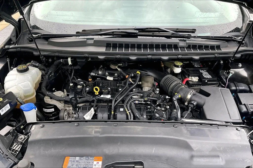 Used 2022 Gray Ford SEL image 9