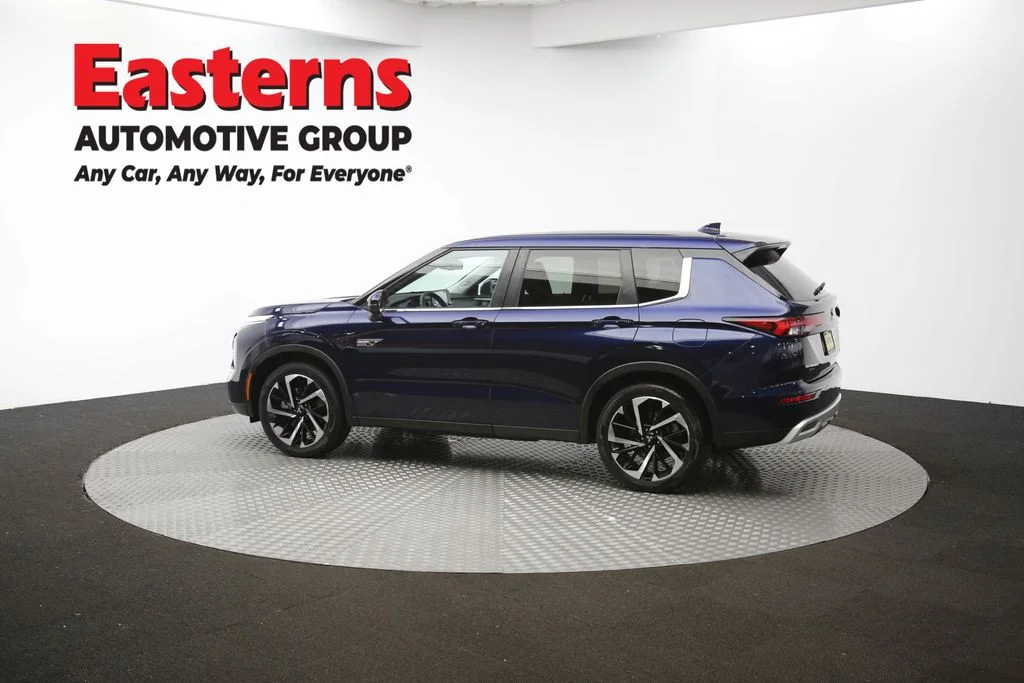 Used 2023 Blue Mitsubishi SE image 64