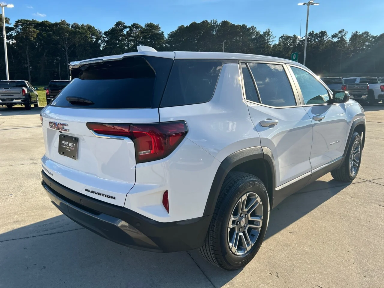 Used 2025 Summit White GMC Elevation image 3