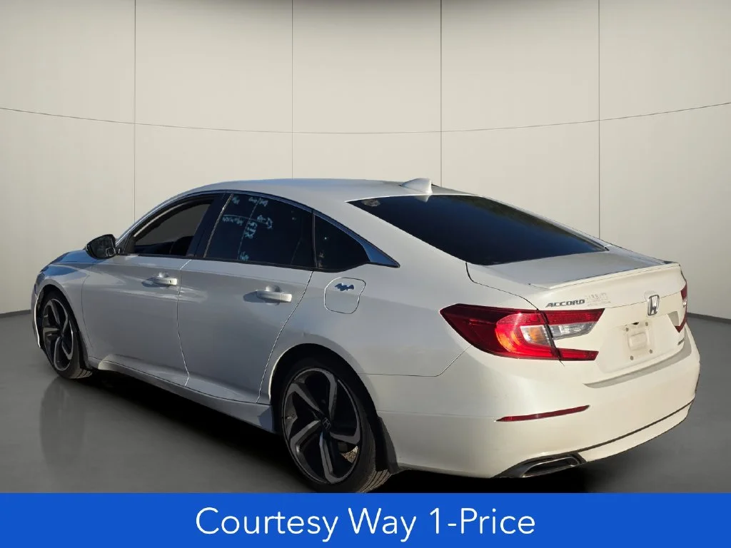 Used 2018 White Honda Sport image 7