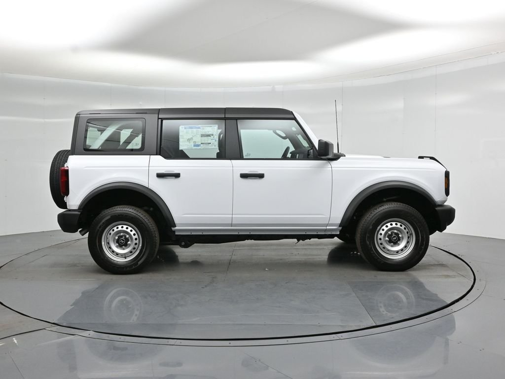 New 2026 Oxford White Ford Base image 24