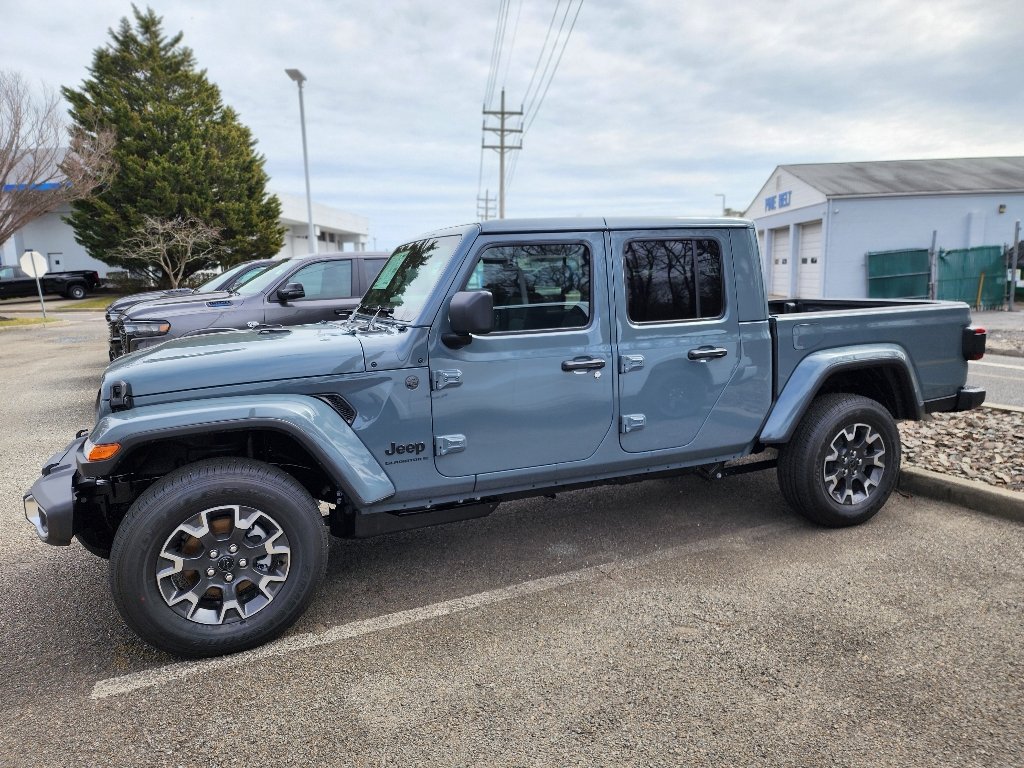 New 2026 Anvil Clear-Coat Exterior Paint Jeep Sahara image 9