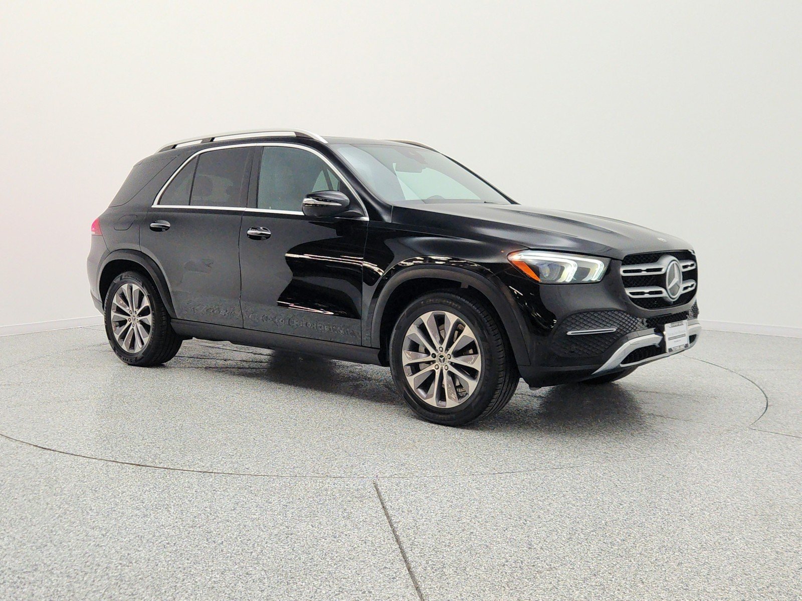 Used 2022 Black Mercedes-Benz GLE 350 SUV image 3