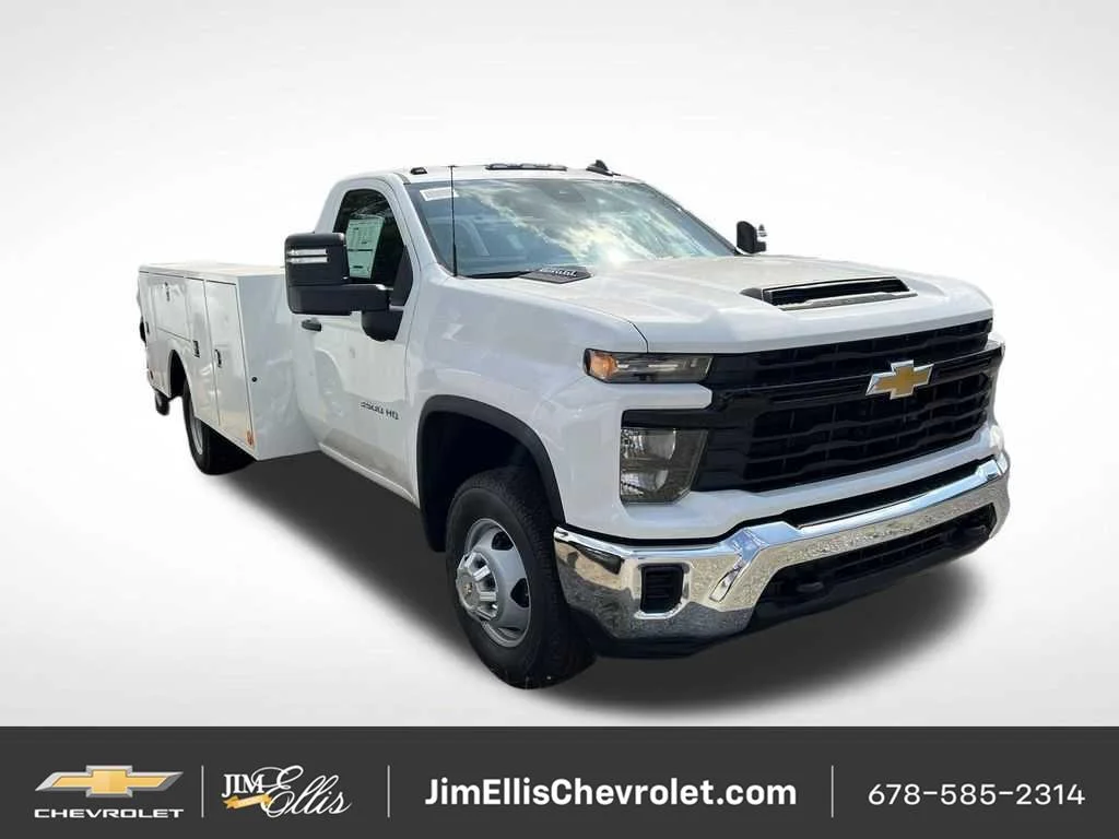 2025 Chevrolet Silverado 3500 Chassis Cab
