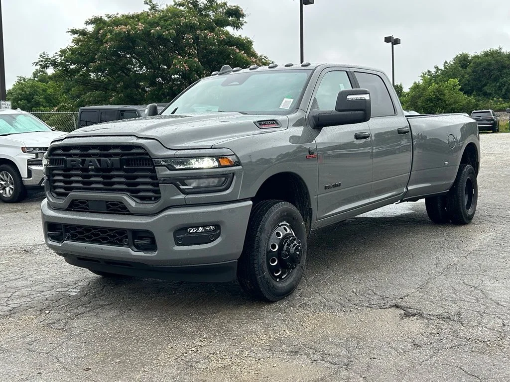 New 2026 Ceramic Gray Clear-Coat Exterior Paint RAM Big Horn image 2