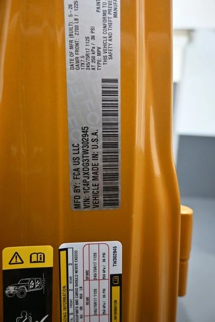 New 2026 Goldilocks Exterior Paint Jeep Sport S image 9