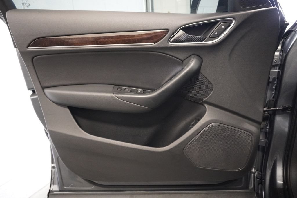 Used 2015 Gray Audi 2.0T Premium Plus image 17