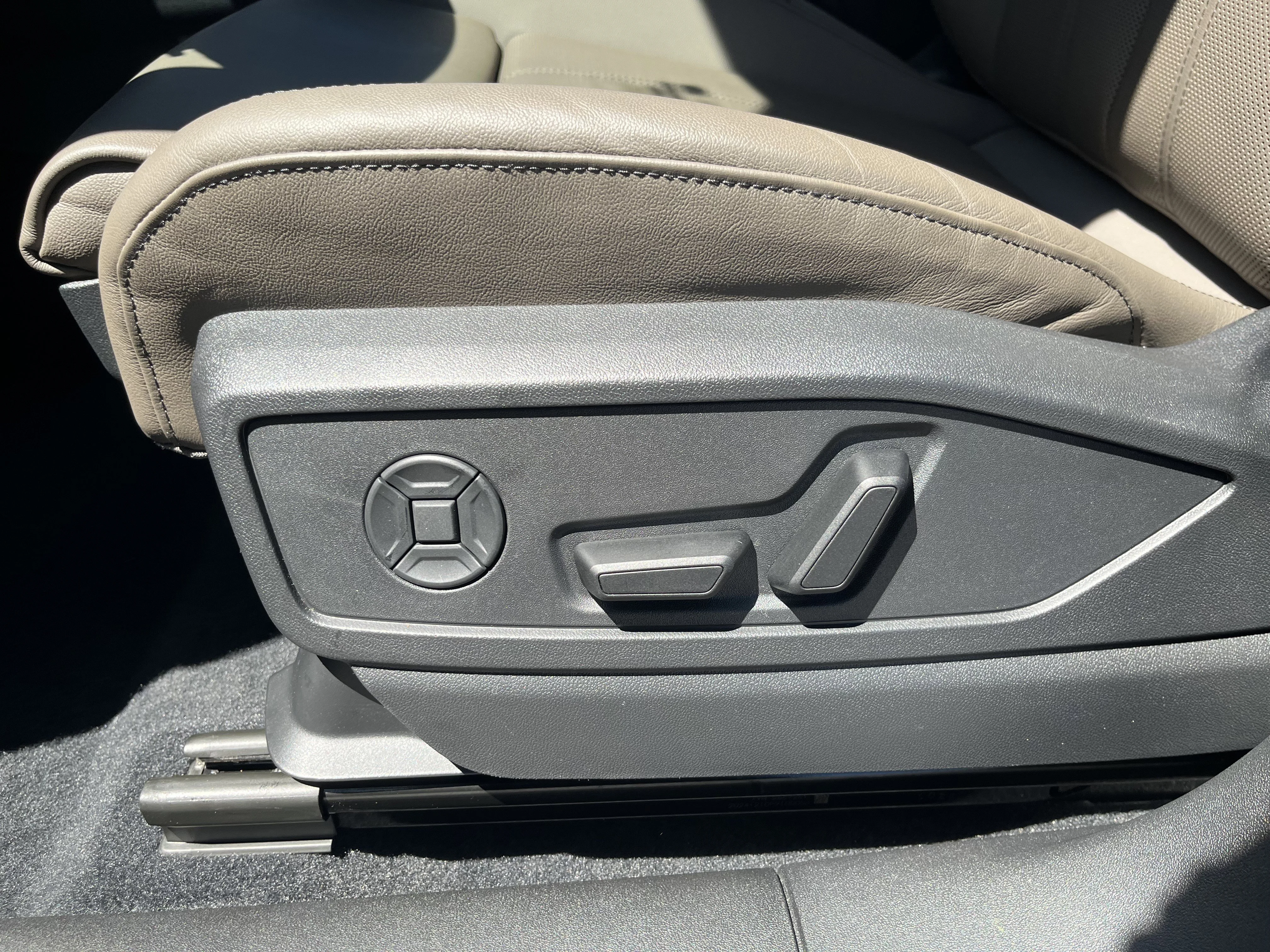 2025 Audi Q5 Premium Plus - Photo 36