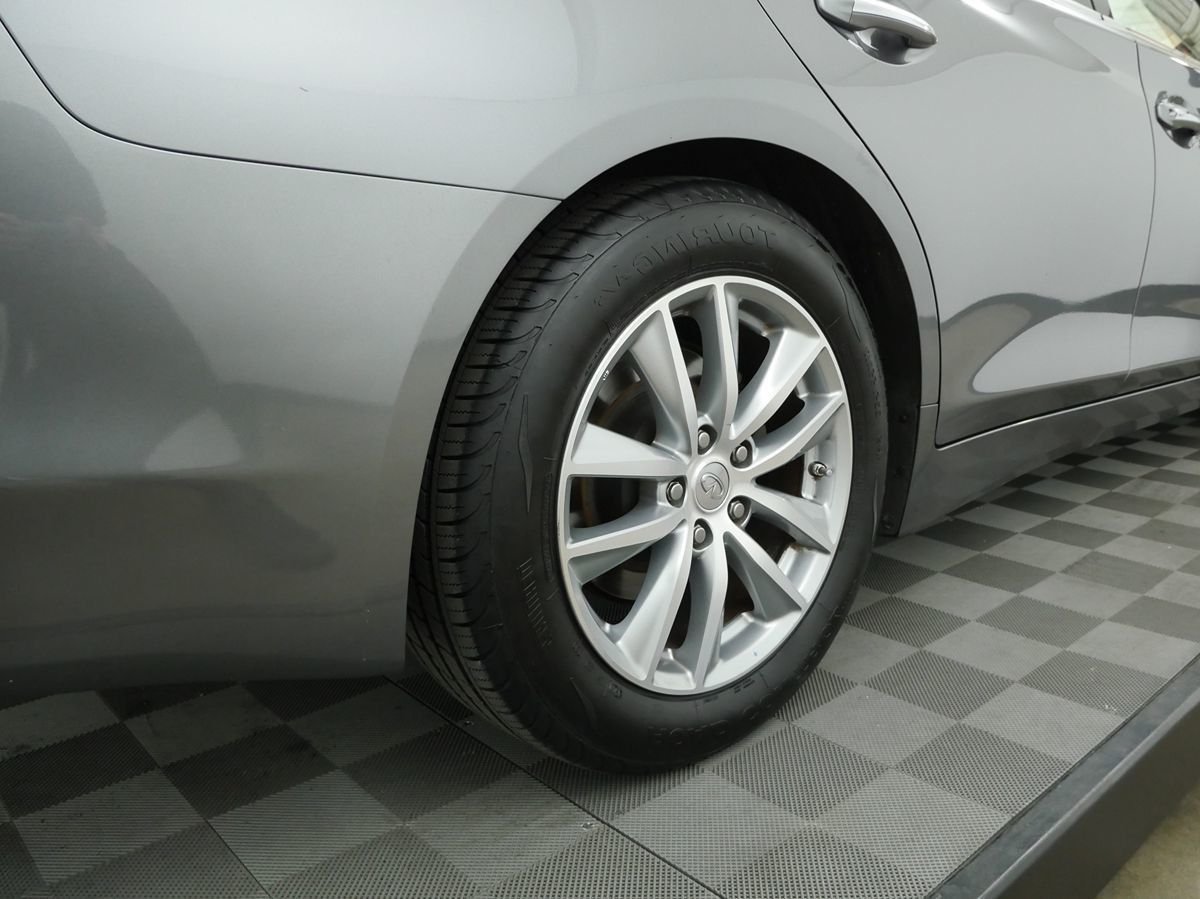 Used 2014 Gray INFINITI Premium image 10