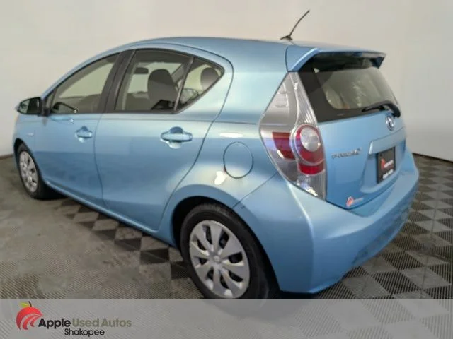 Used 2014  Toyota Two image 46