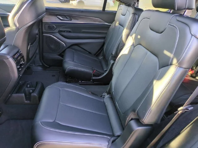 Used 2024 Gray Jeep Overland image 30