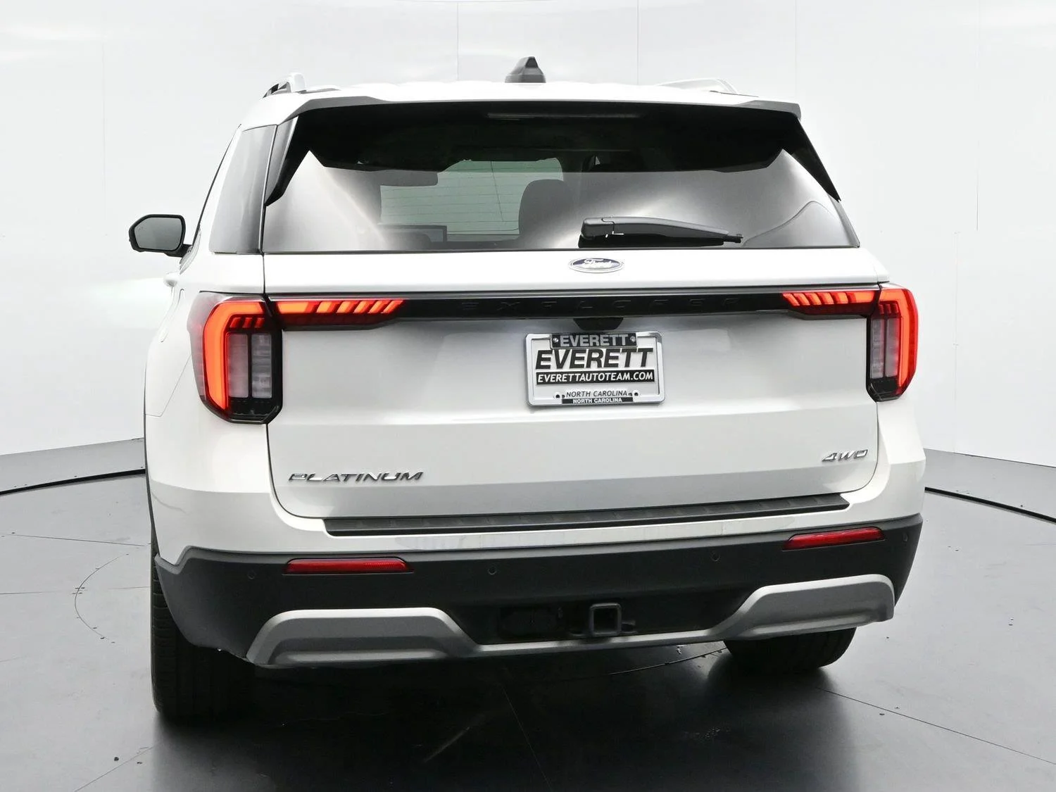 Used 2026 White Ford Platinum image 6