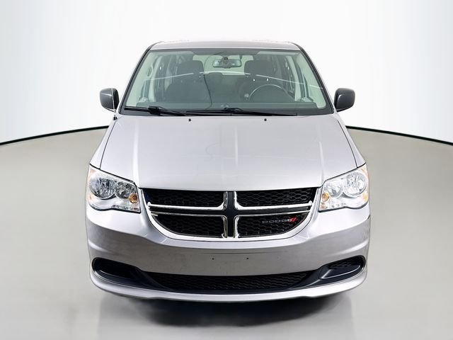 Used 2016 Dodge Grand Caravan SE with VIN 2C4RDGBG9GR341461 for sale in Bloomington, IL