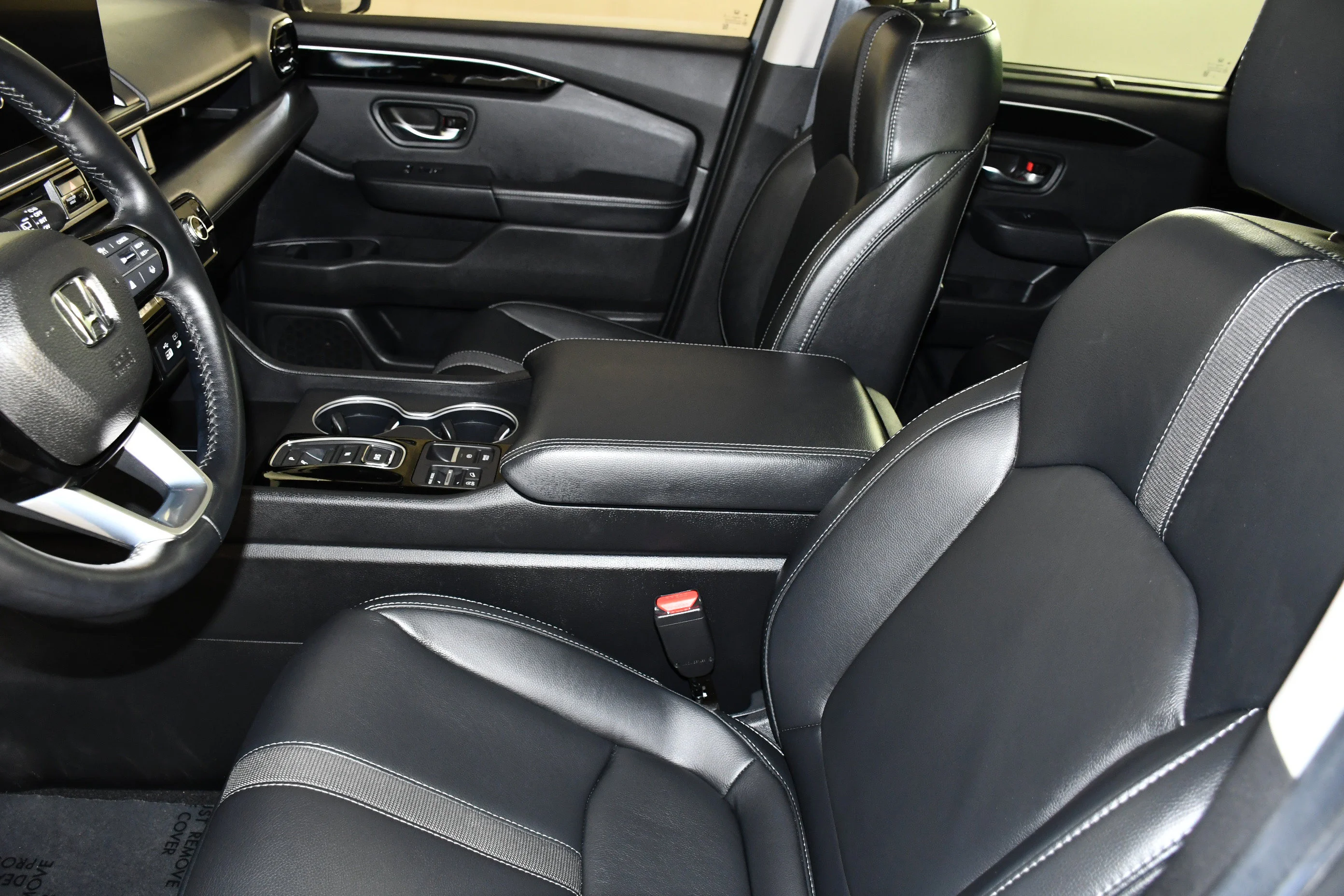 Used 2025 Gray Pearl Honda Touring image 38
