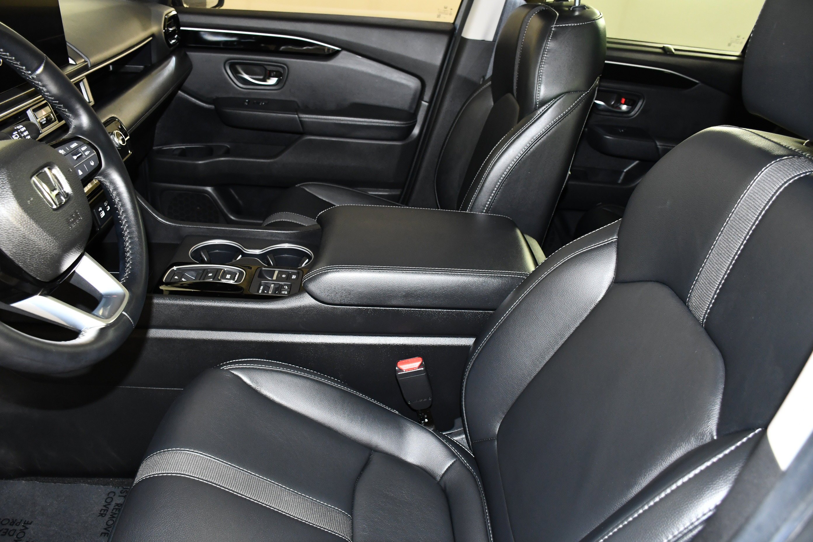 Used 2025 Gray Pearl Honda Touring image 38