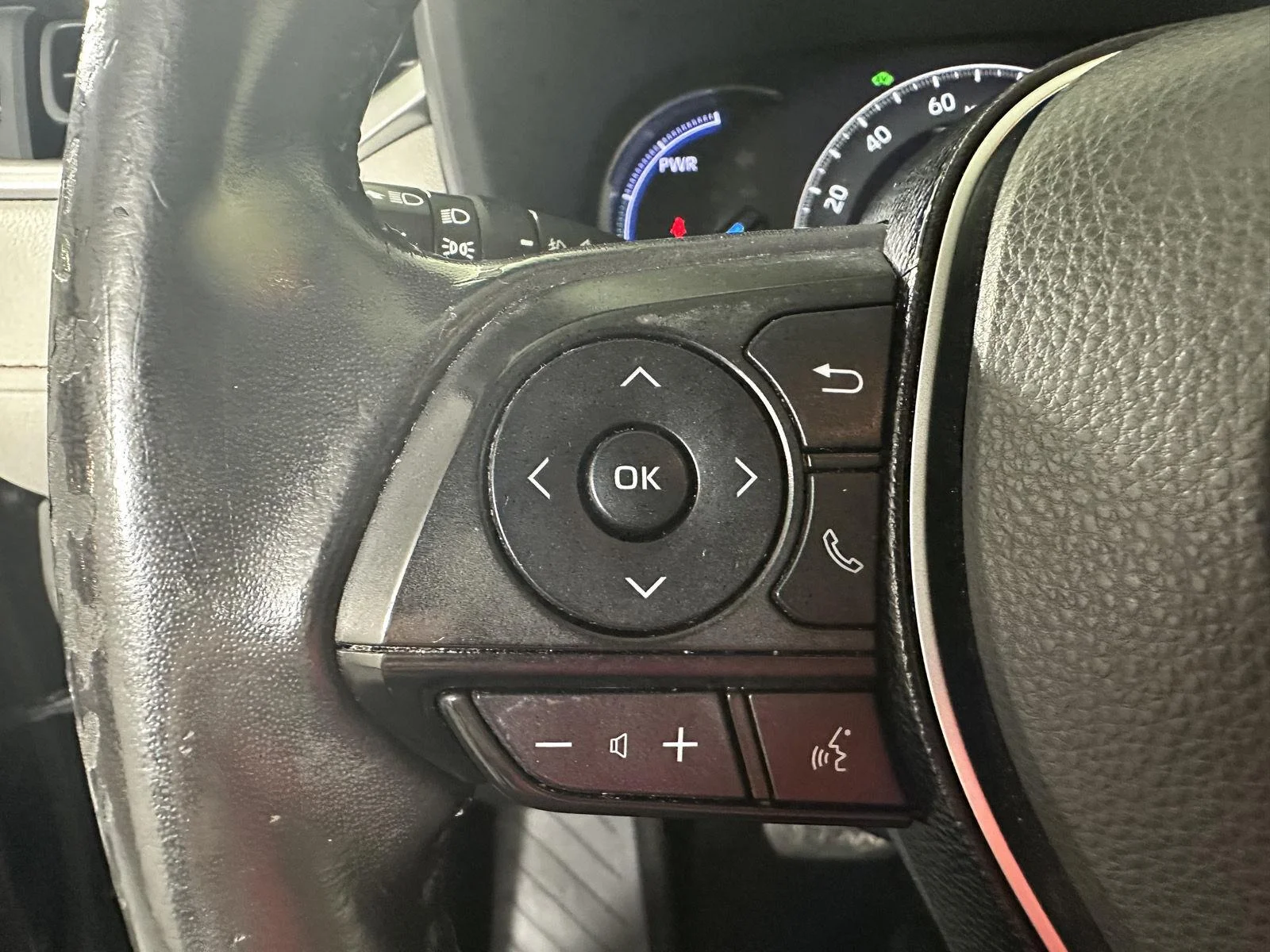 Used 2019 Midnight Black Metallic Toyota Limited image 34