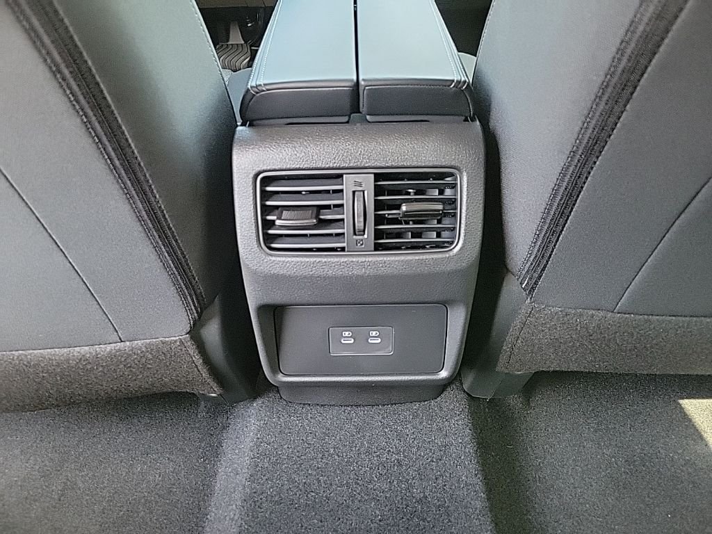 2026 Nissan Rogue SV - Photo 21