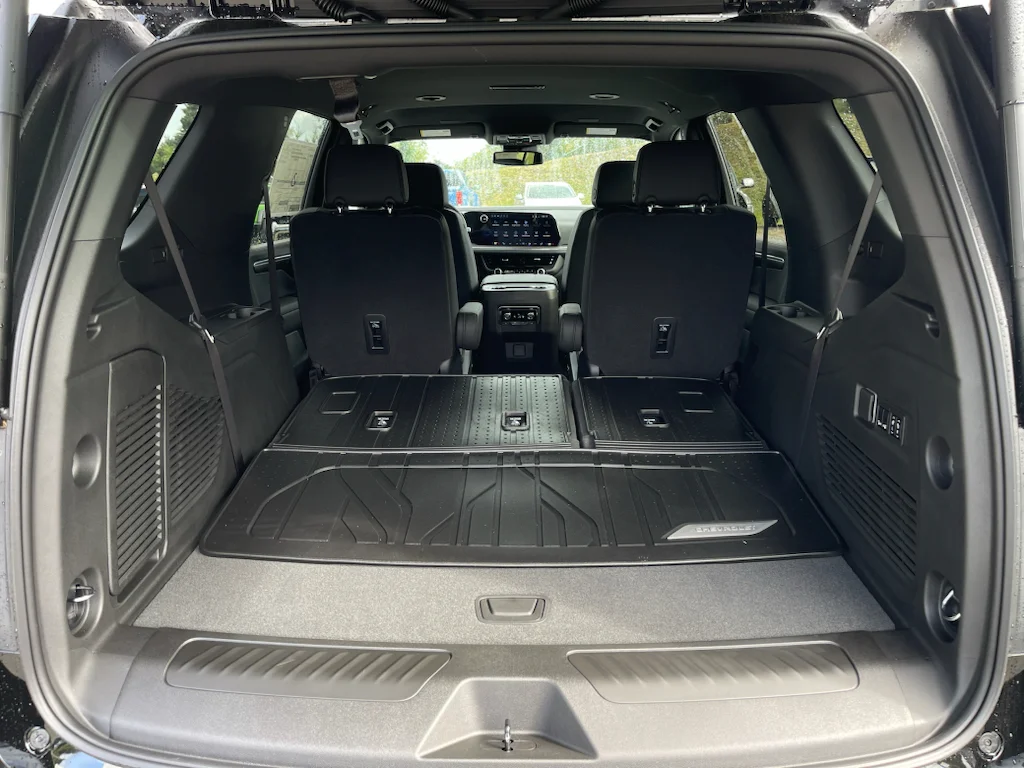 2026 Chevrolet Tahoe LT - Photo 12
