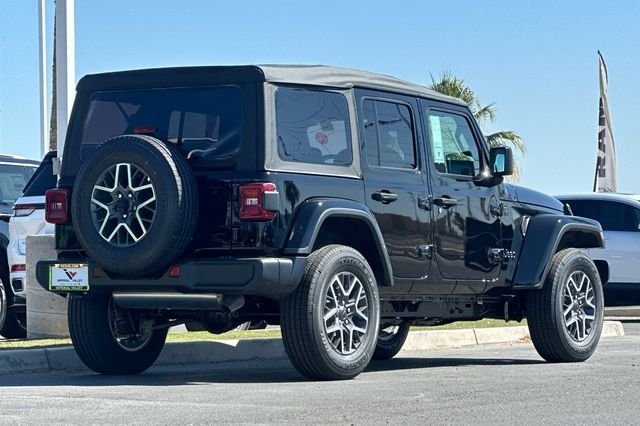 2025 Jeep Wrangler 4-Door Sahara - Photo 7