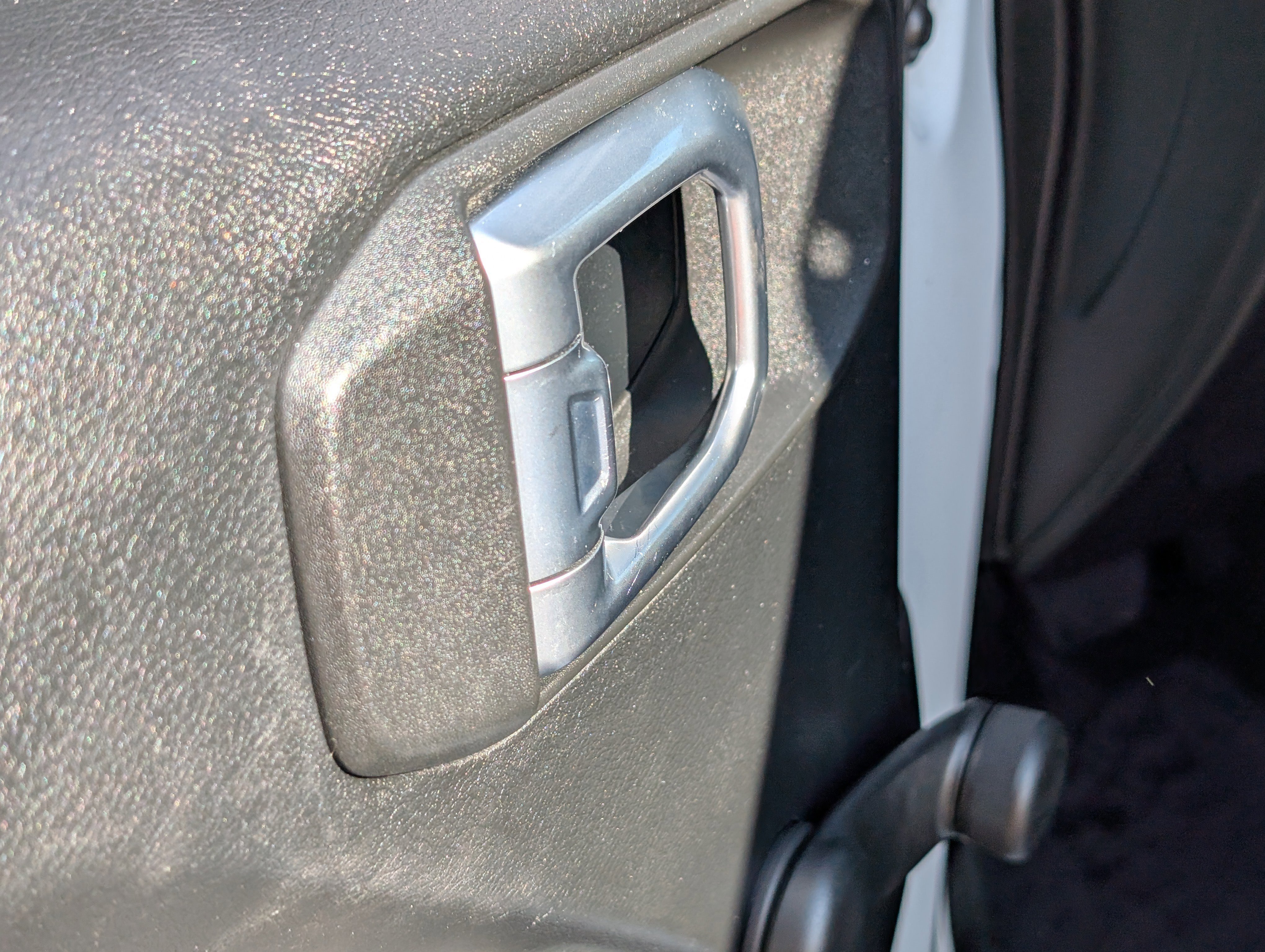 Used 2018 White Jeep Sport image 52