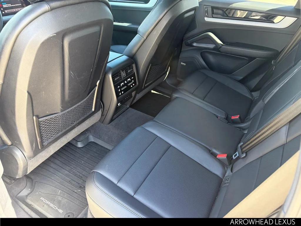 Used 2024 Silver Porsche Base image 27