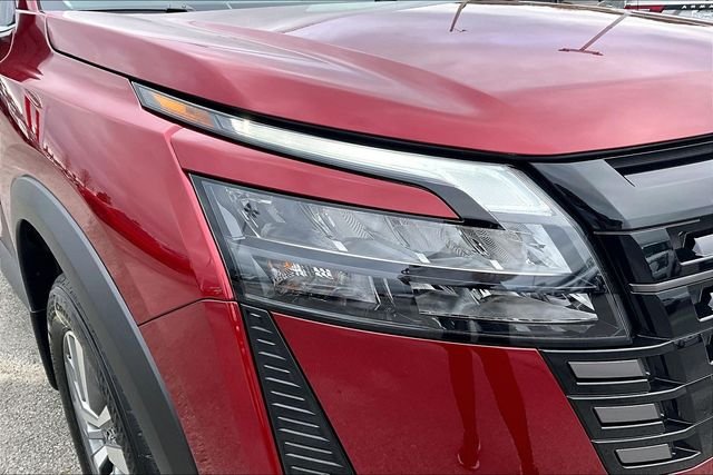 New 2026 Nissan Pathfinder SL 4D Sport Utility