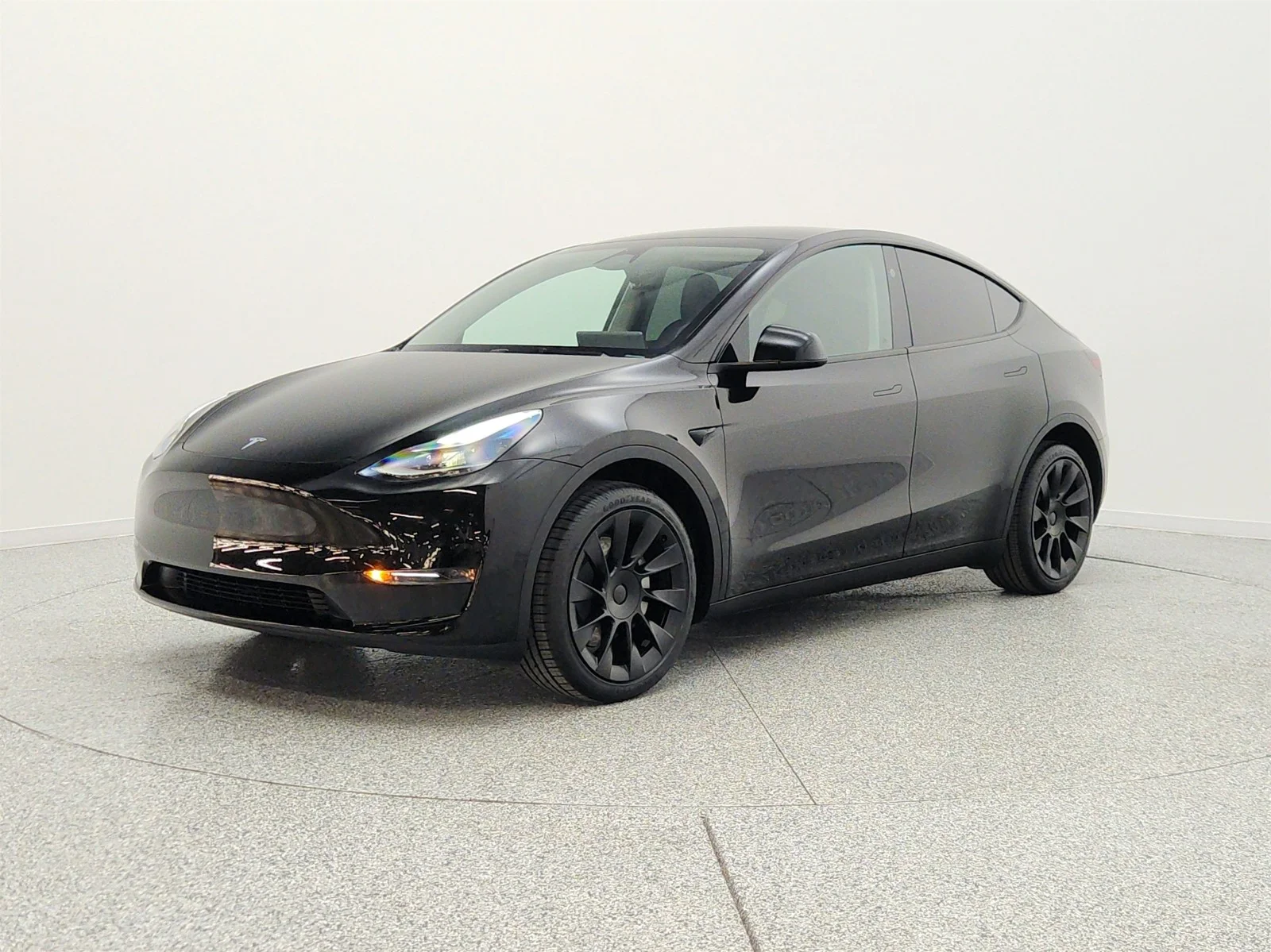 2024 Tesla Model Y Long Range Dual Motor All-Wheel Drive's photo