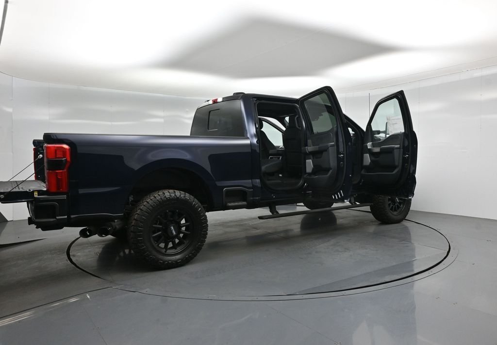New 2025 Blue Ford Platinum image 5