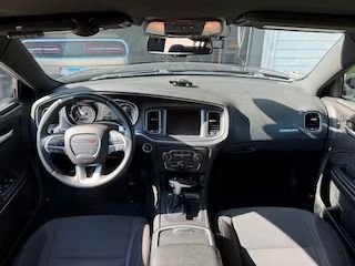 Used 2015 Pitch Black Dodge SXT image 5