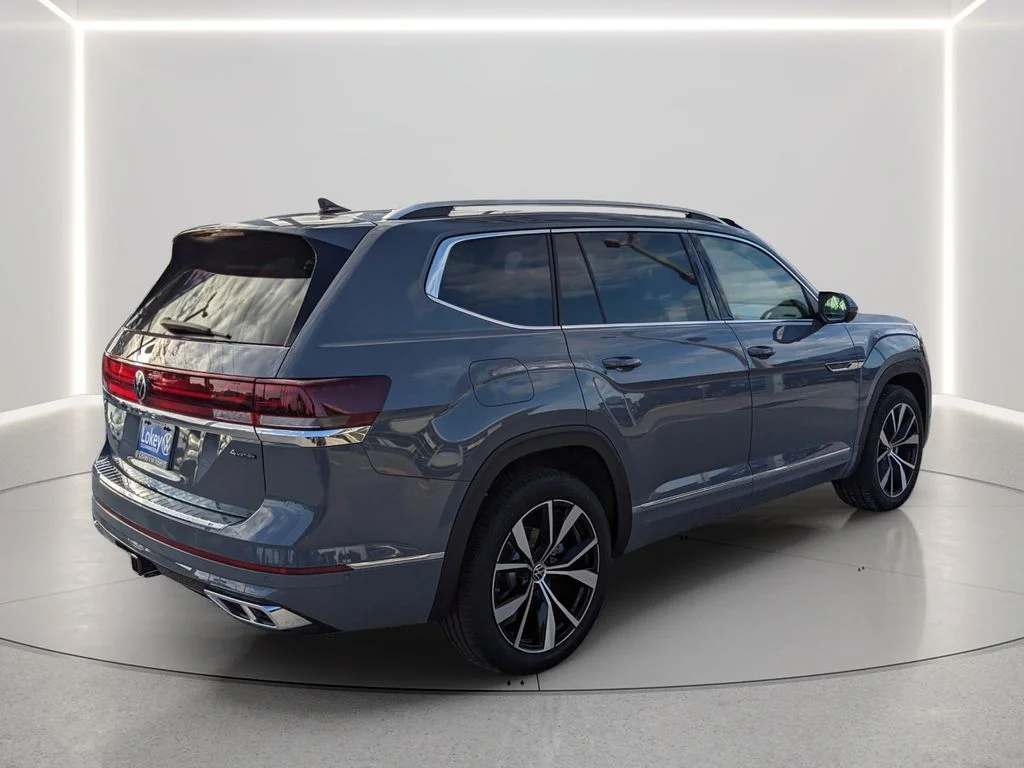2026 Volkswagen Atlas SEL Premium R-Line - Photo 8